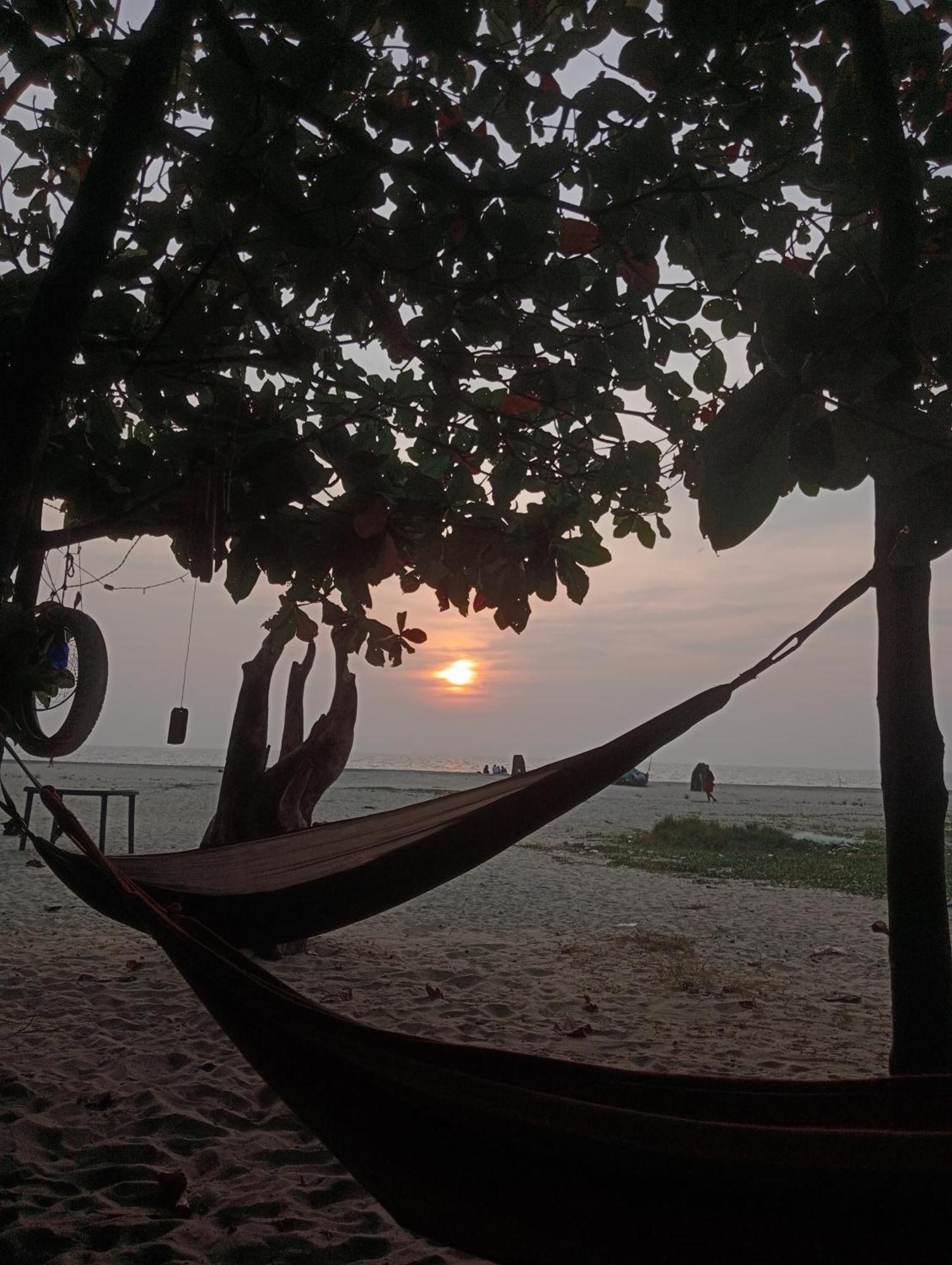 Beachcampers Only For Foreign Traveler'S Alappuzha Ngoại thất bức ảnh